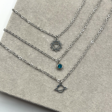 Load image into Gallery viewer, Single charm necklace in silver
